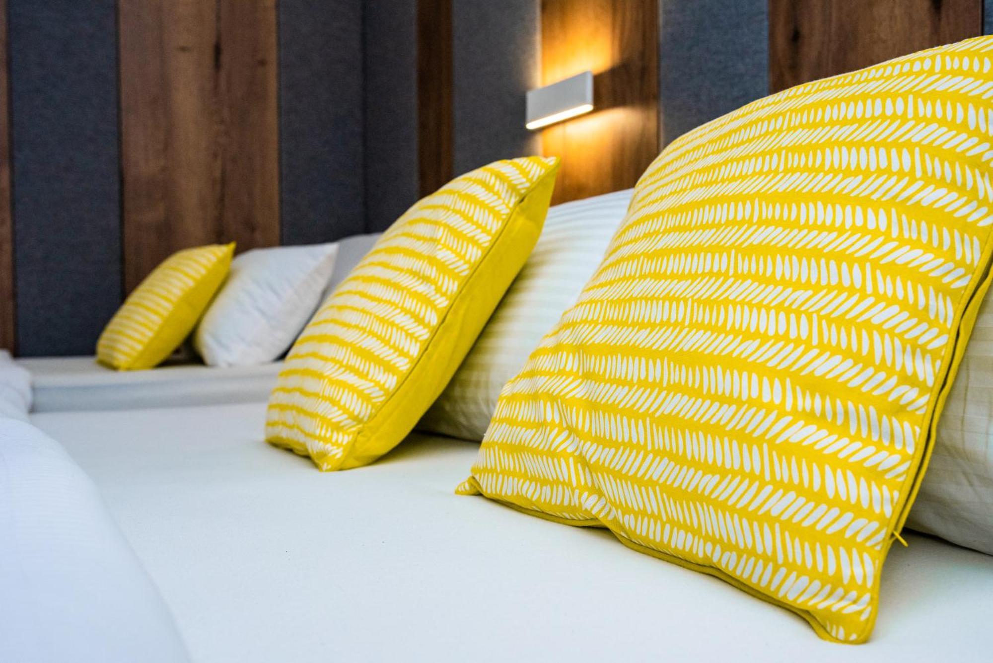 Swiss Plus Hotel Bihać Exteriér fotografie