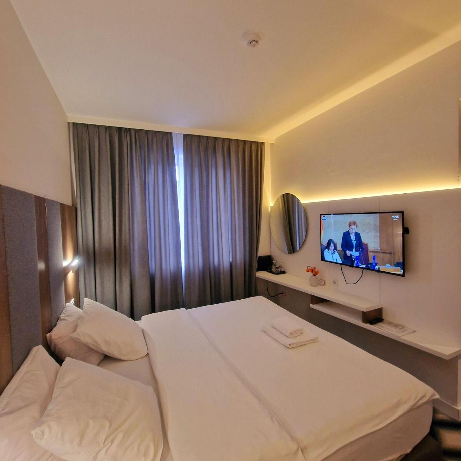 Swiss Plus Hotel Bihać Exteriér fotografie